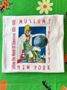 Vintage 90s NYC Museum Tee